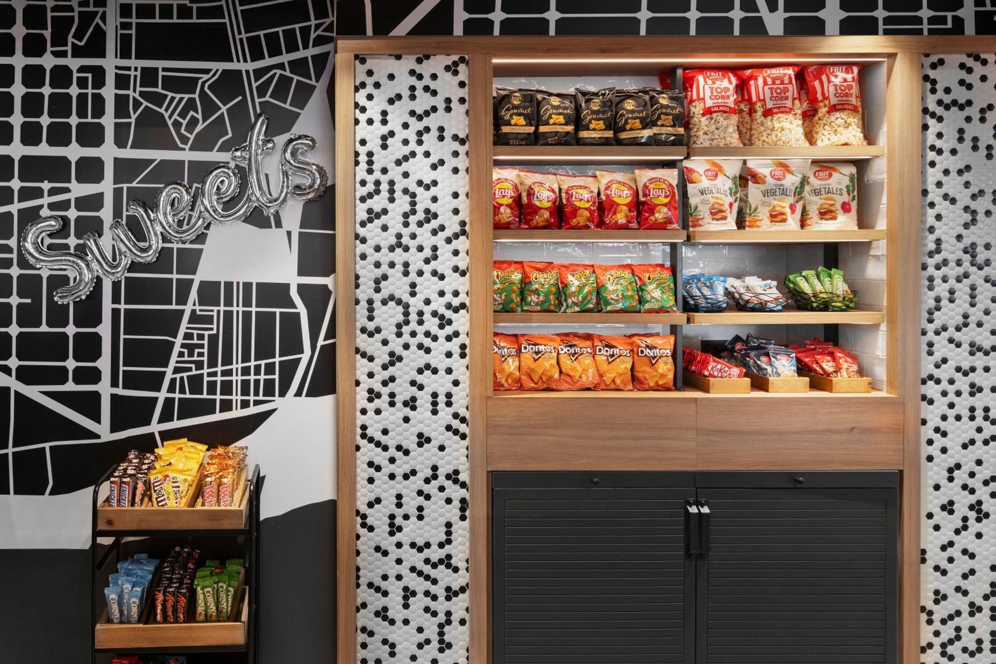 Moxy Hotell