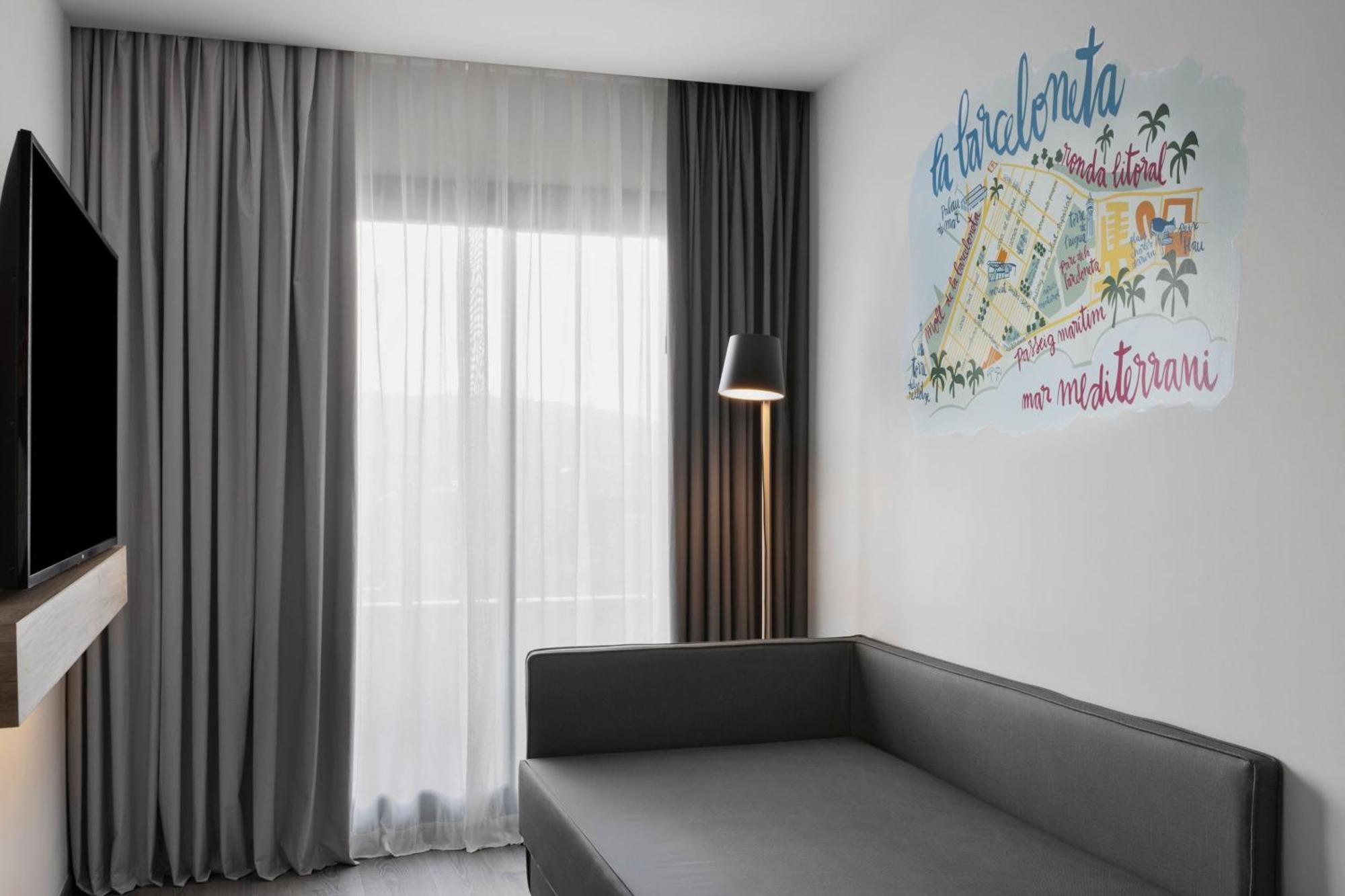 Moxy Hotel 4*